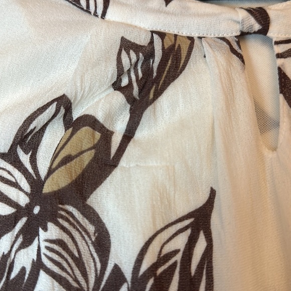 Pendleton floral neutral blouse - Picture 7 of 12